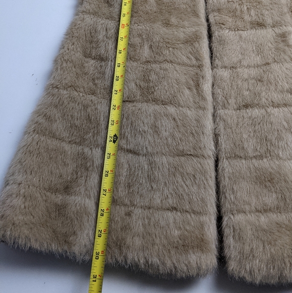 Zara Basic Faux Fur Vest Small Pockets - Picture 7 of 7